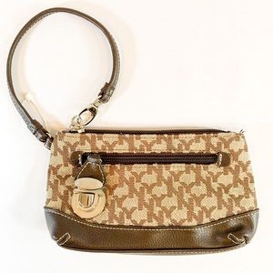 Brown NY&C wristlet, clutch NWOT